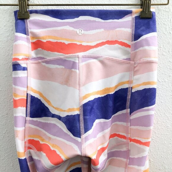 LULULEMON True Self Crop Bleacher Stripe White Iris Flower Size 4 - Picture 6 of 12